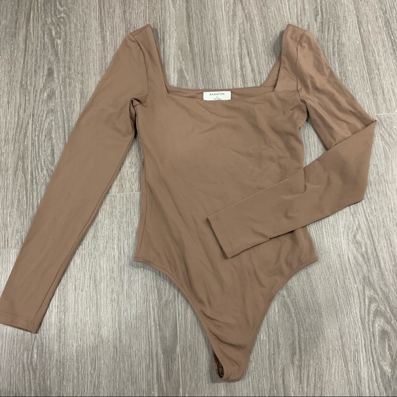 Aritzia Tops - Aritzia Babaton contour bodysuit long sleeve square neck small